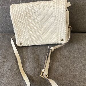 Street Level White Woven Crossbody Bag
